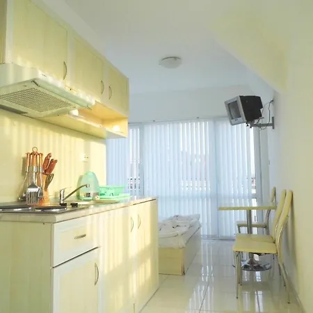 Слънчево Студио В Роуз Резиденс - Слънчев Бряг Apartmanhotel Napospart